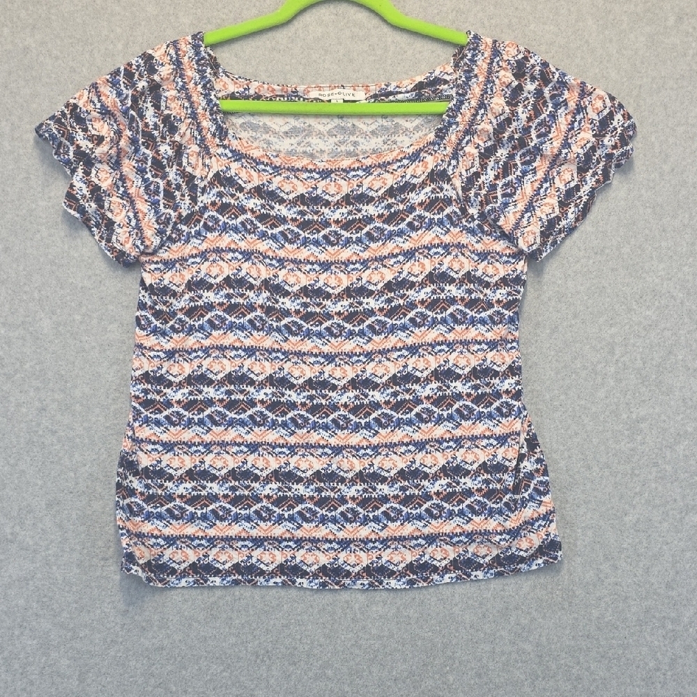 Rose + Olive Women’s Printed Short Sleeve Top Size Large
